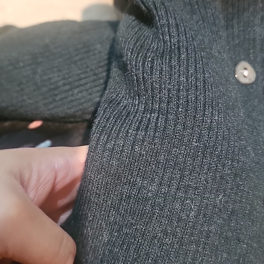 VINTAGE Forest Green Cardigan - Picture 3 of 8